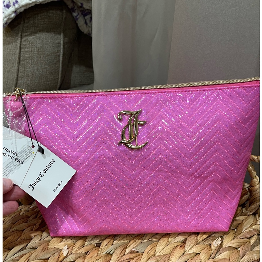 NWT! Juicy Couture Pink Vinyl Cosmetic Bag with Chevron Quilting